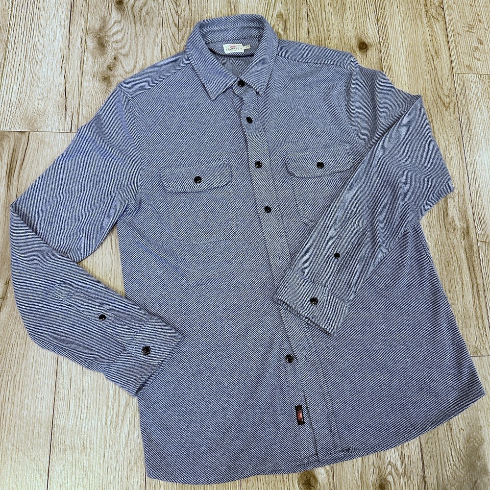 FAHERTY Legend™ Sweater Shirt (MEDIUM)